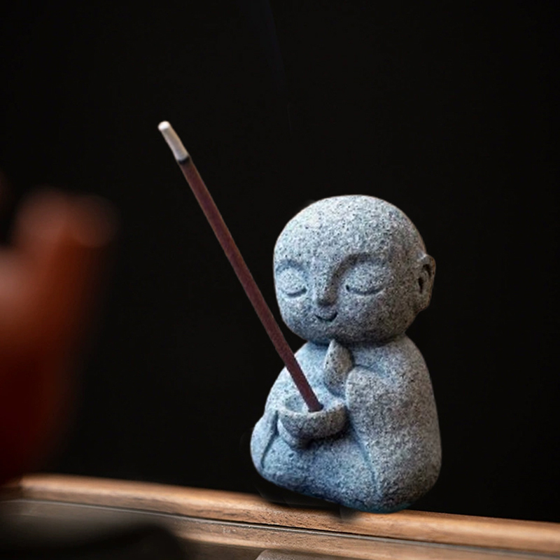 1PCS Cute Japanese Monk Kyoto  - Aquarium Fish Japanese recension och pris